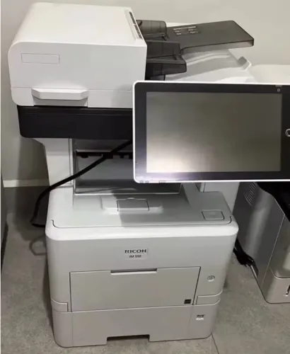 Multifuncional Ricoh IM550