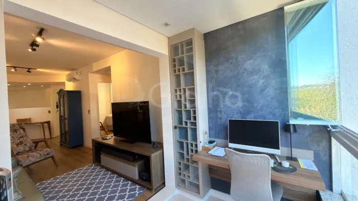 Apartamento de 88m² com 2 suítes no Itacorubi
