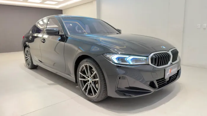 BMW 320I A Modern/sport TB 2.0/a.flex 16V 4P 2023