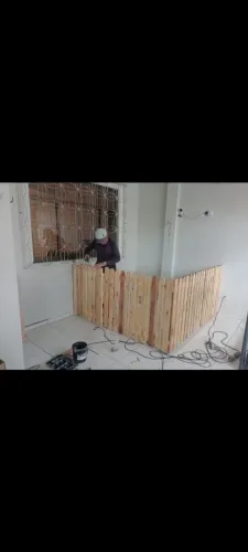 Cercado e portão Palete