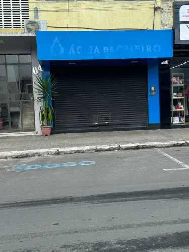 Aluguel de Ponto Comercial em Frente à Praça da Bandeira 