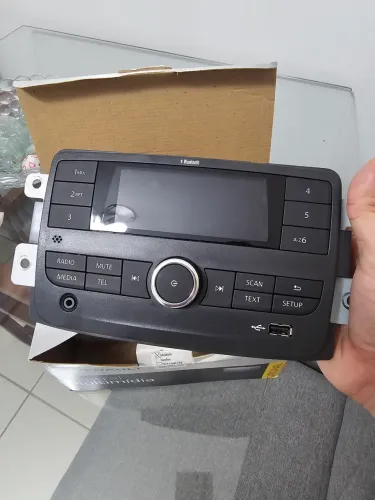 Central multimídia Kwid nova original