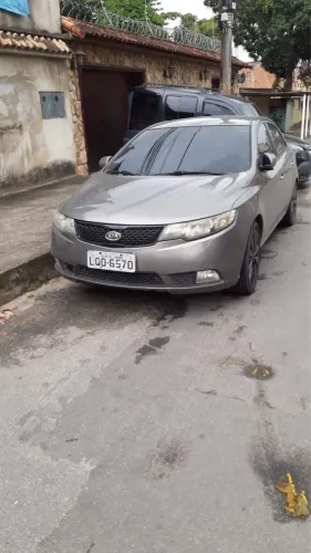 Kia Motors Cerato 1.6 16V Aut. 2013