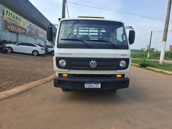 Caminhão 3/4 8160 carroceria 