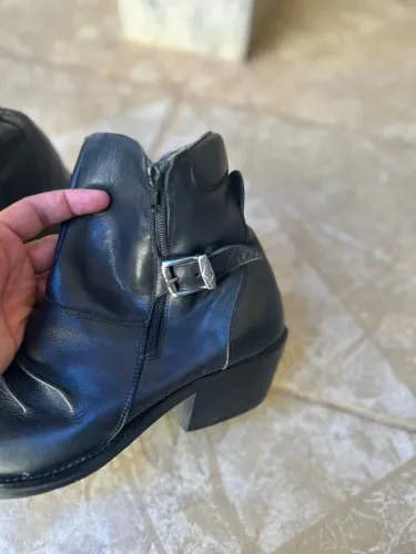 BOTA PRETA MASCULINA