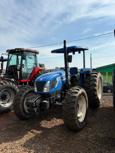 TRATOR USADO, MARCA NEW HOLLAND MODELO TT75, ANO 2021