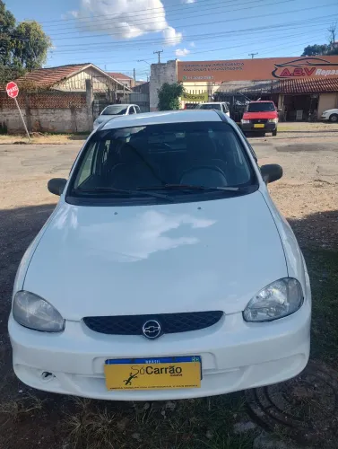 Chevrolet Corsa Sedan Super/ Classic 1.6 MPFI 8V 4 2002