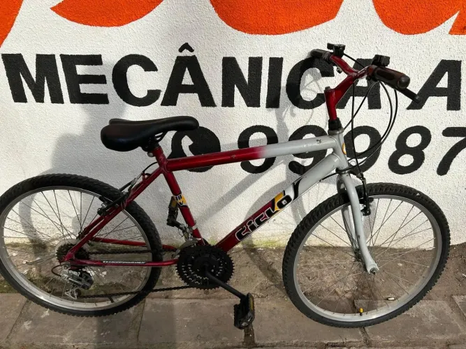 Bicicleta aro 24 com marchas