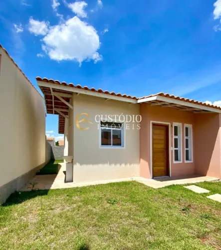 Casa a venda em Sorocaba, Eden village 2 dor independente com quintal