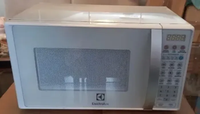 Microondas Semi-novo