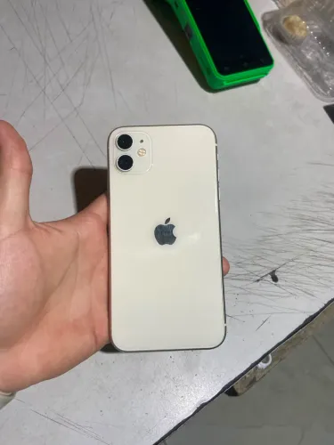 iPhone 11,128GB