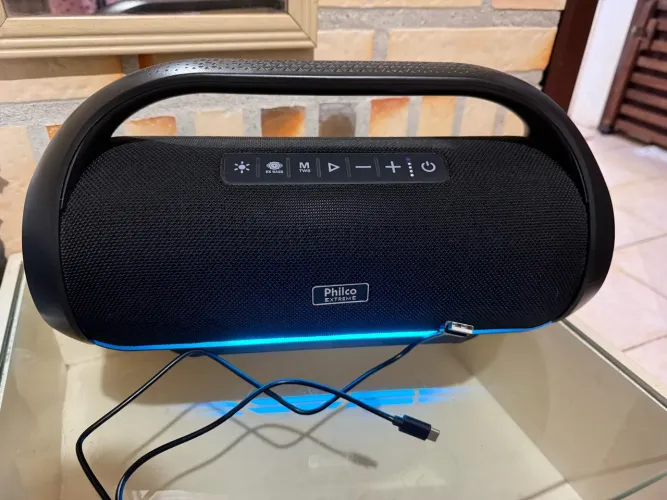 Caixa de Som Portátil Philco Extreme PBS220BT - 220W RMS (Excelente Estado)