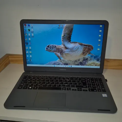 Notebook Samsung essencial E30