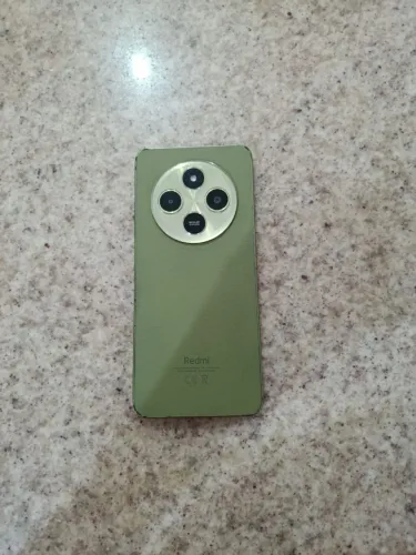 Celular seminovo lindo