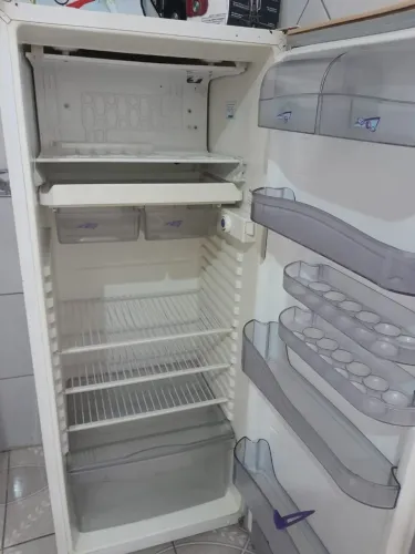 Geladeira Consul