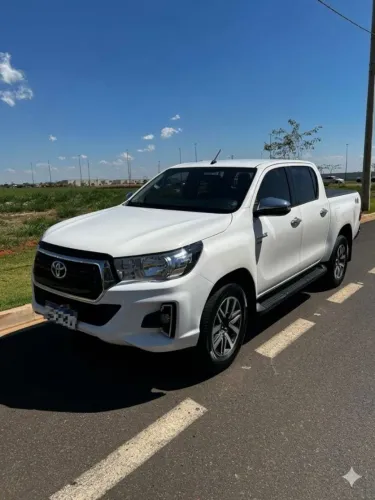 Toyota Hilux CD SRV 4X4 2.7 Flex 16V Aut. 2019