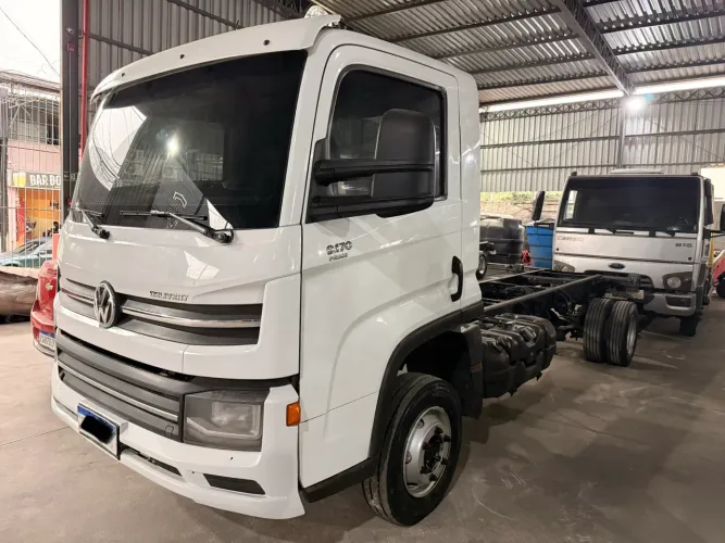 Caminhão Volkswagen 9.170 Prime