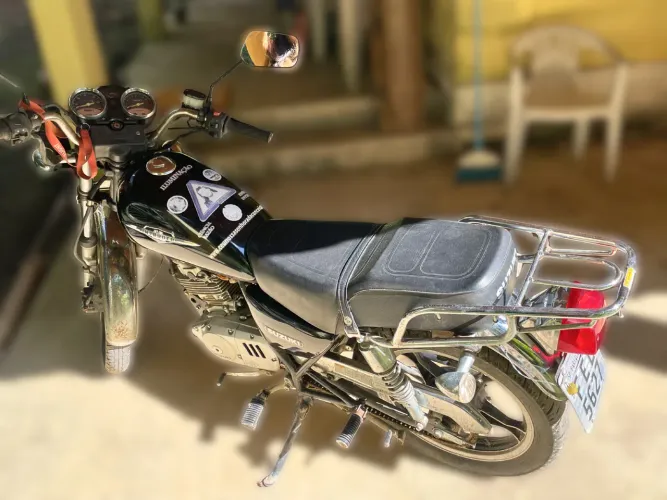 Suzuki Intruder 125 - 52.000km