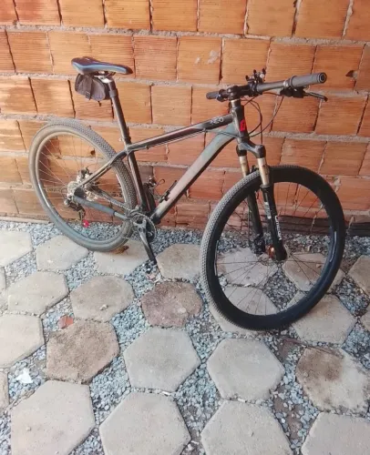 Bicicleta HIGHONE aro 29