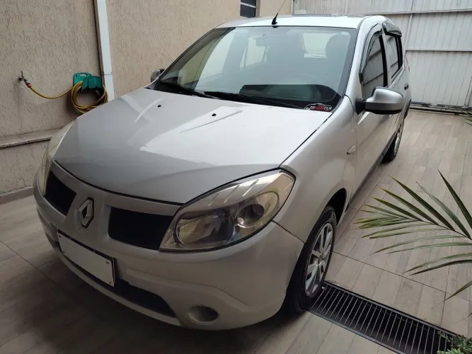 Renault Sandero Expression Hi-flex 1.0 16V 5P 2011