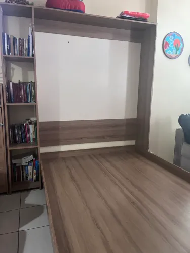 Cama de casal retrátil