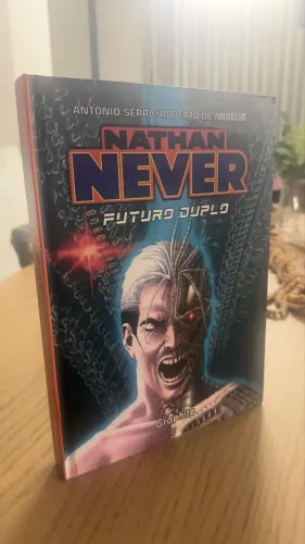 Nathan Never futuro duplo