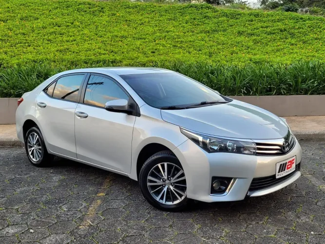 Toyota Corolla GLI 1.8 Flex 16V Aut. 2017