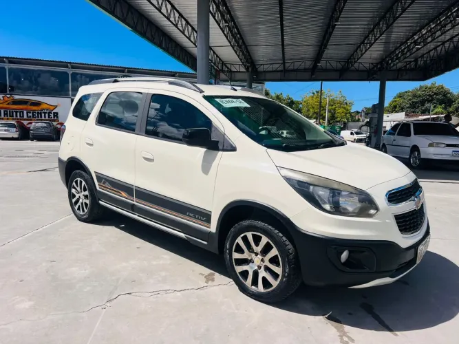 Chevrolet Spin Activ 1.8 8V Econo. Flex 5P Mec. 2016