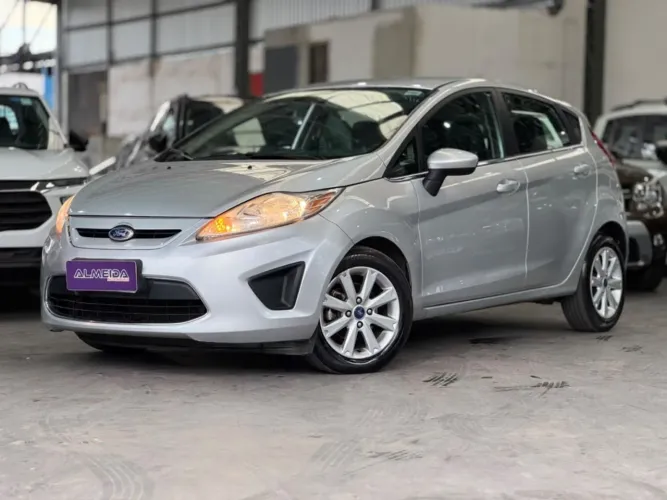 Ford Fiesta 1.6 16V Flex Mec. 5P 2012