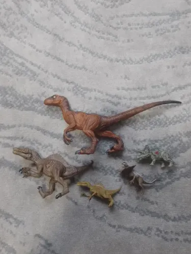 Lote 5 dinossauros jurassic park