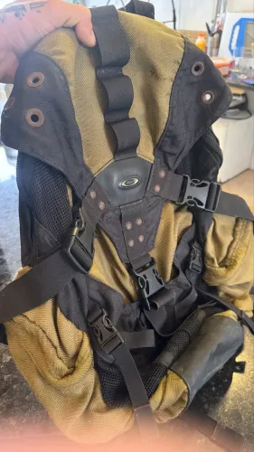 Mochila oakley militar ( raridade )
