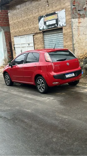 Fiat Punto Attractive 1.4 Fire Flex 8V 5P 2013