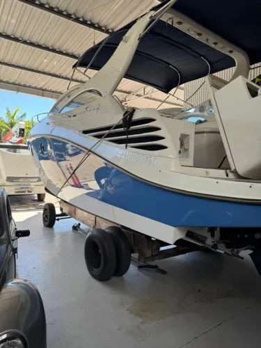 LANCHA ARMADA 300 YATCH 2012 2X PARELHA MERCRUISE DIESEL 170 HP 