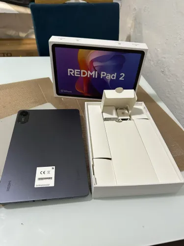 Redmi pad 2 zeroo apenas foi aberto carregador lacrado 256/8g capinha e película já .