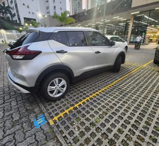 Nissan Kicks Active 1.6 16V Flex Aut. 2024