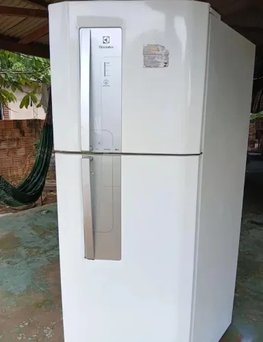 Geladeira Eletrolux Frost Free entrego