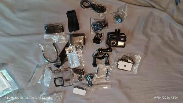 Vendo duas câmeras estilo go pro