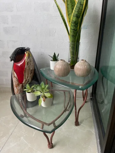 Mesa de canto 