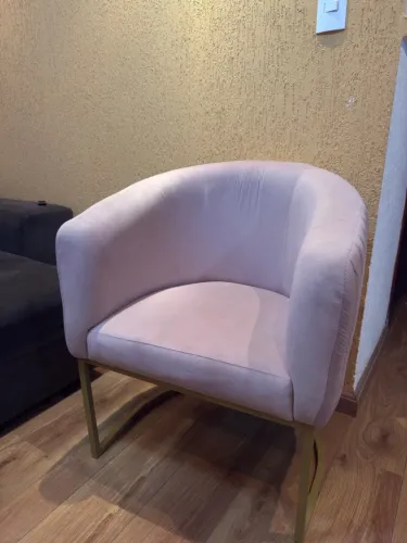 Cadeira rosa