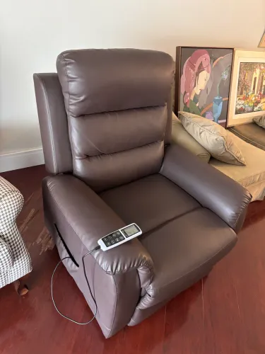 Poltrona massageadora em perfeito estado