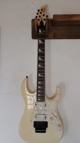 Guitarra Memphis by Tagima - MG 330