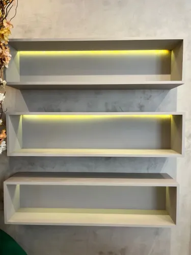 3 nichos em MDF Cinza Cobalto TX Berneck com LED, 100 (L) x 20 (P) x 25 (A) 