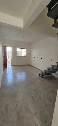 Sobrado para Venda em Sorocaba, Jardim Alpes de Sorocaba, 2 dormitórios, 2 banheiros, 1 va