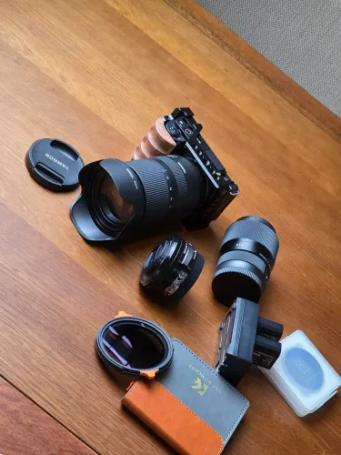 Sony Zv-e10 4k + Lentes Tanron 17-70 +++