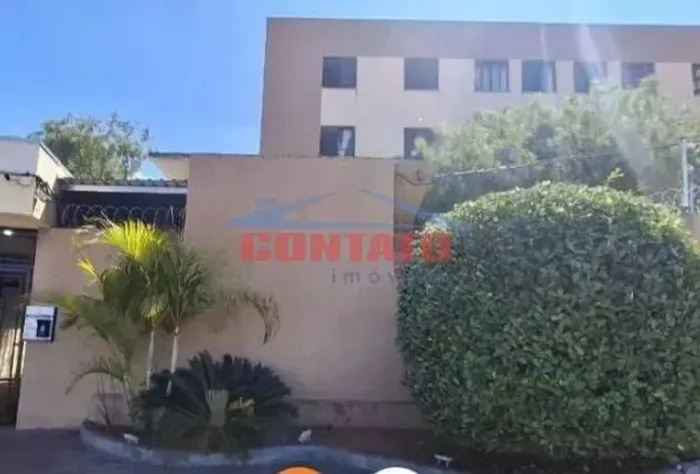 Apartamento Padrão em Jardim Jockey Clube para Alugar