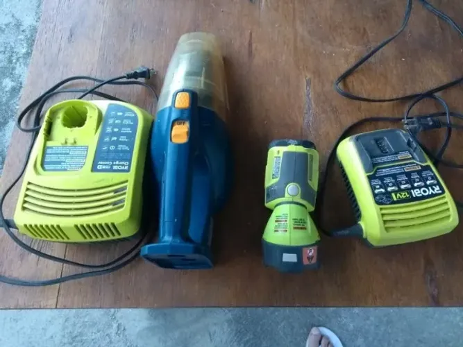 carregador e outros