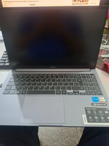 VENDO NOTEBOOK SAMSUNG GALAXY BOOK 4 PREMIUM