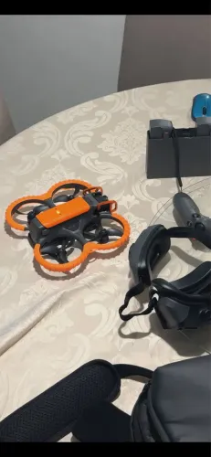 DJI Drone Avata 2 Combo Fly More