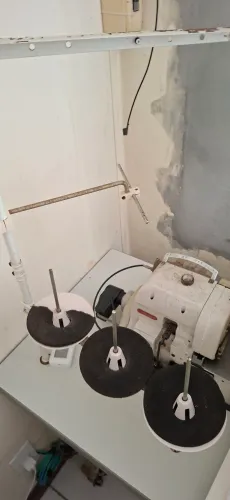 Máquina Overlock Bruce