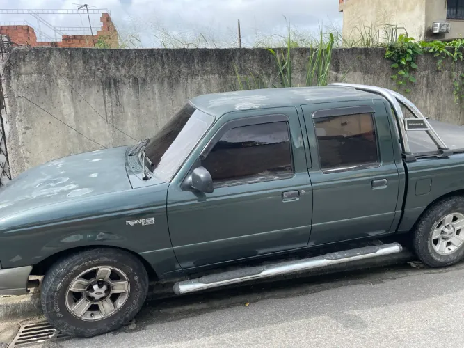 Ford Ranger XLS 2.3 16V 145cv/150cv 4X2 CD 2004